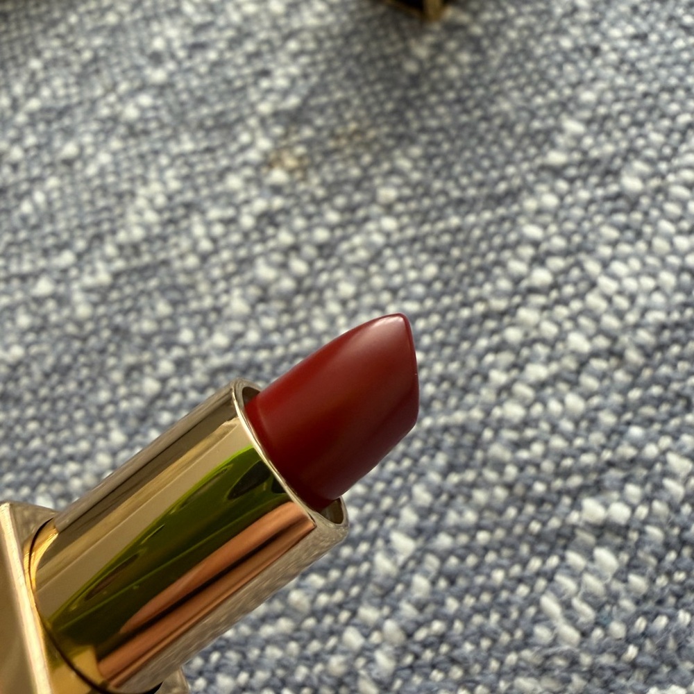 Tom Ford Lipstick and Eyeshadow Set - Deep Red and Warm Brown - Picture 9 of 16